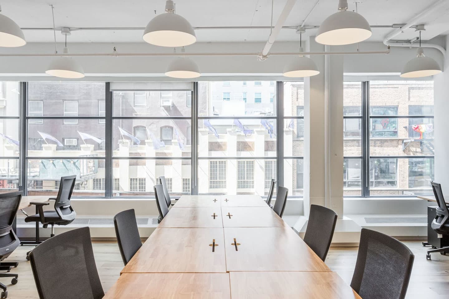 Desk – WeWork interior