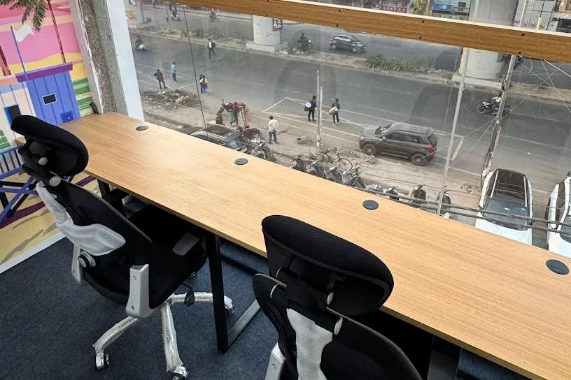 4U Coworks workspace