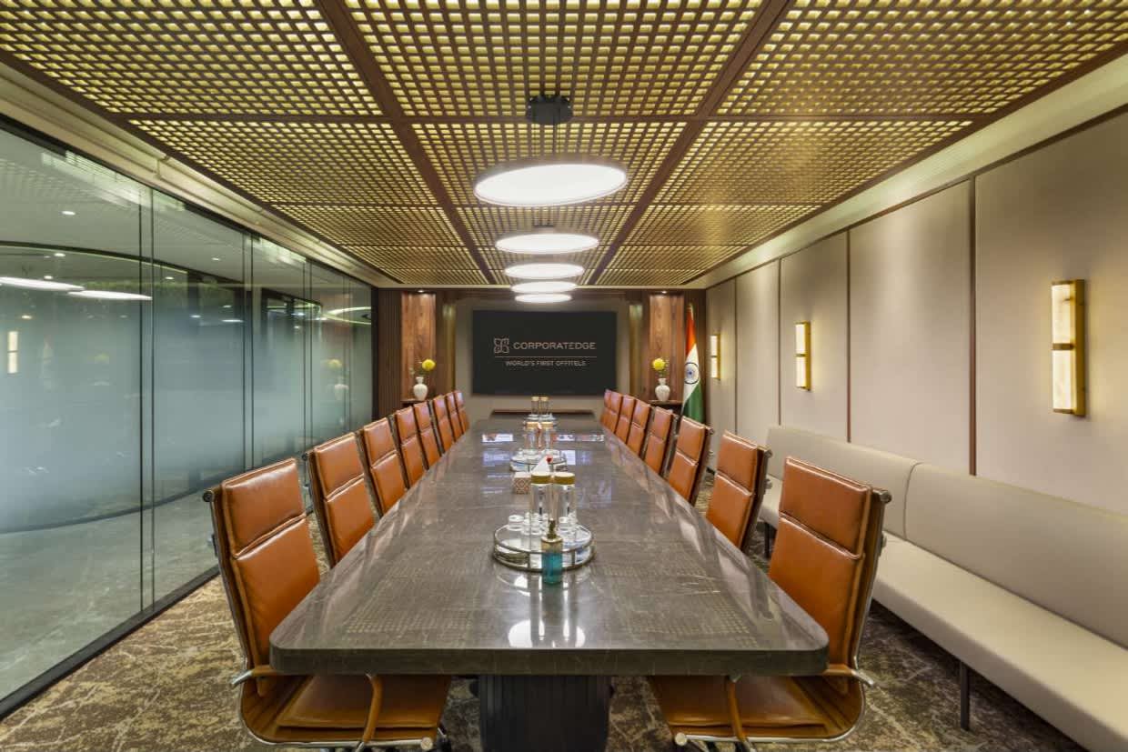 18 Seater Meeting Room interior