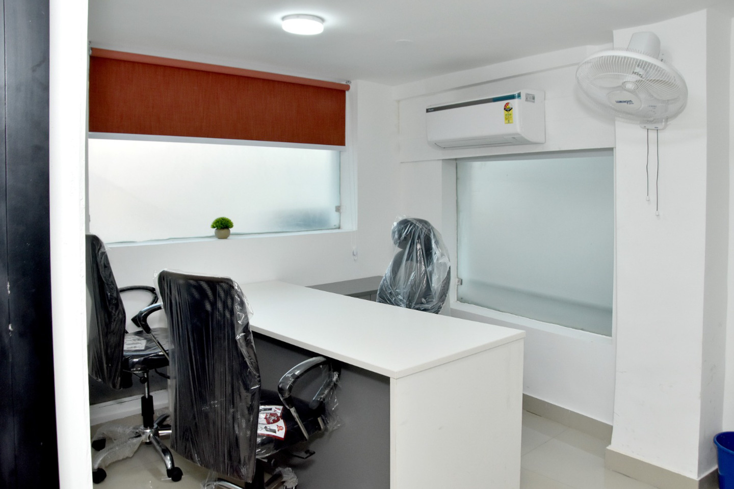 Cowork Pad interior