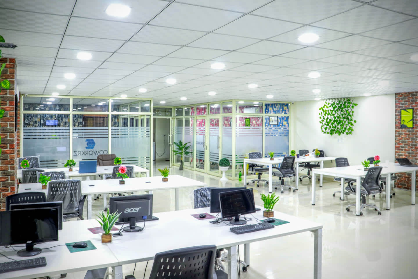 Coworking space in Nawada, Delhi