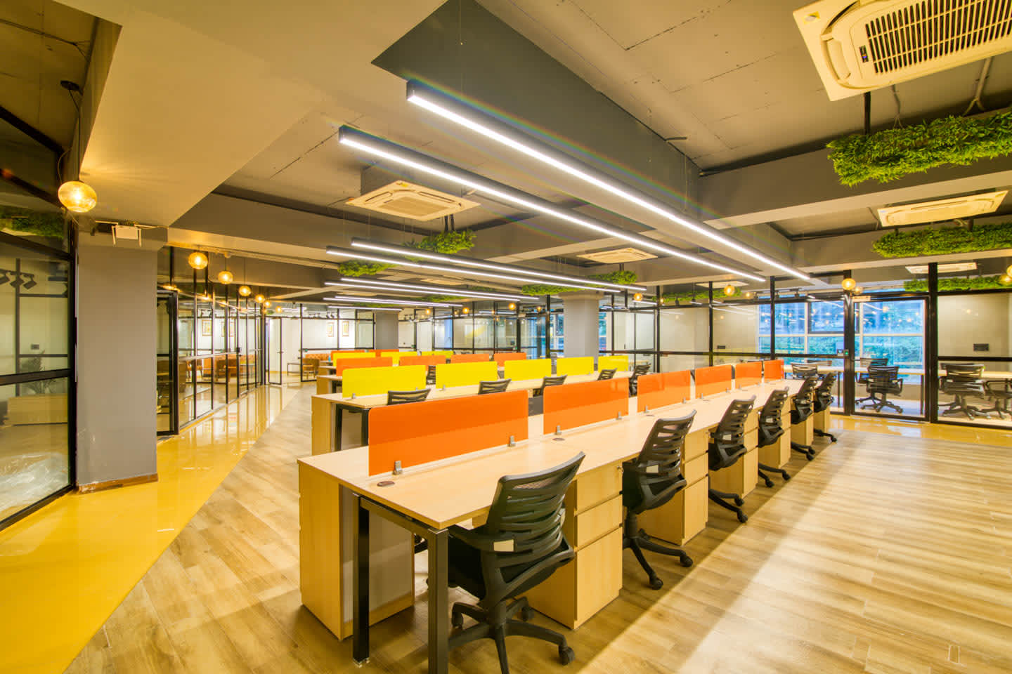 Cresendo Coworks MCT House workspace
