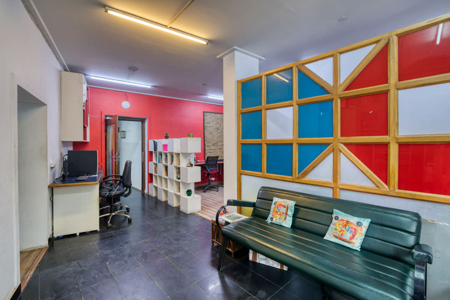 Delhi Co. workspace