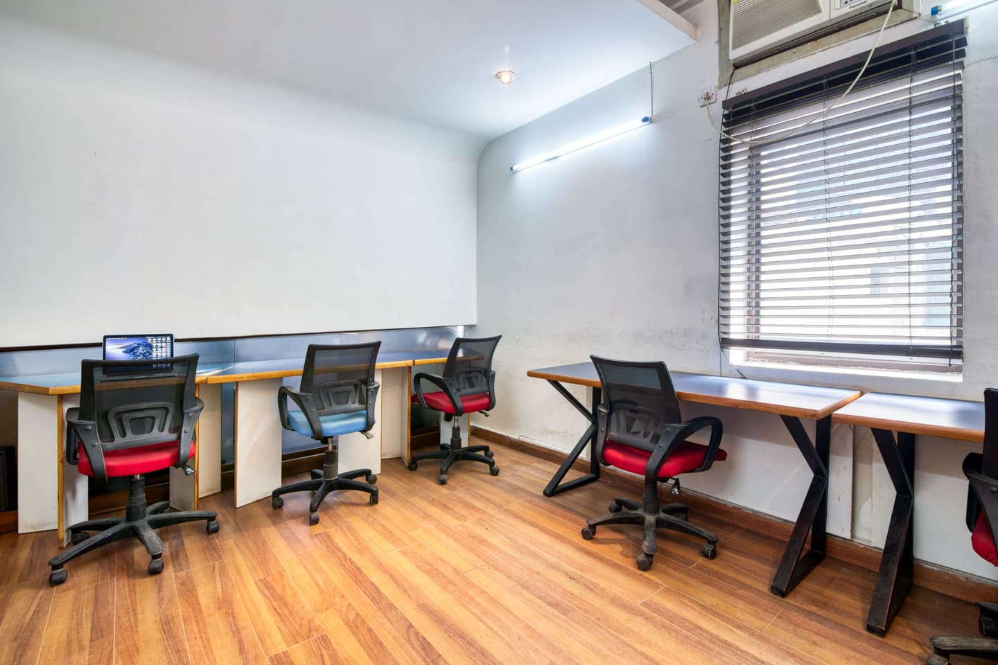 Dedicated Desks