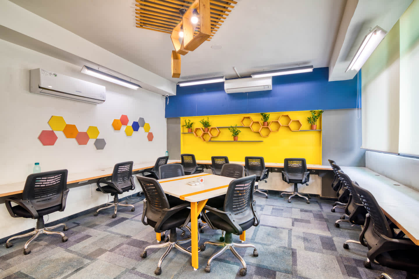 Empowerers Coworking City workspace