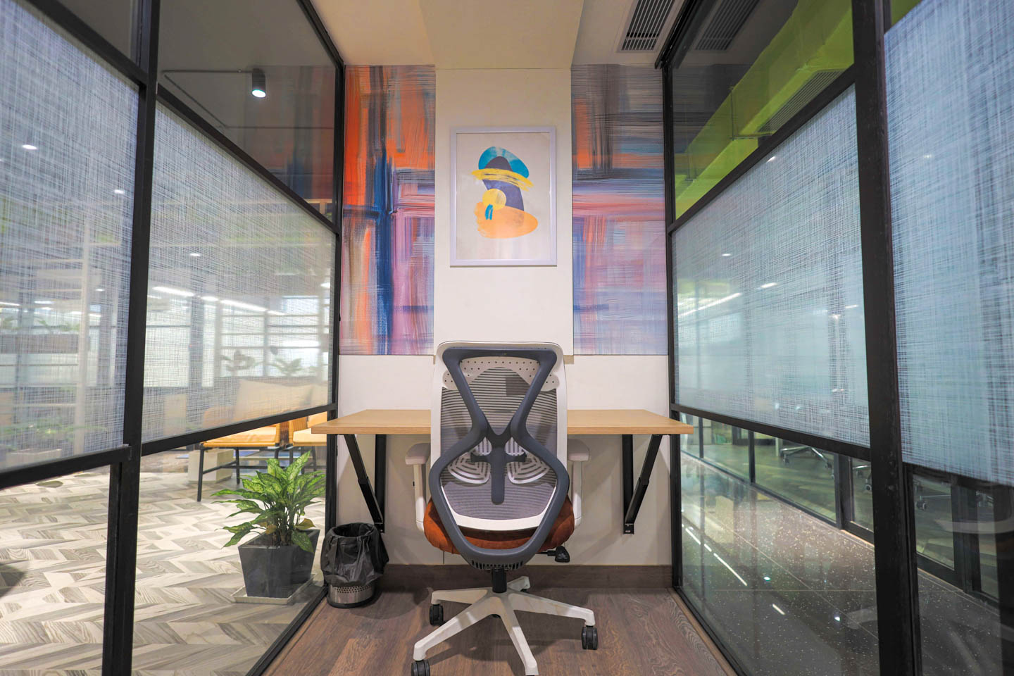 Private Offices - 10 seater