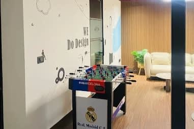 Desk – Folk Us Coworking space