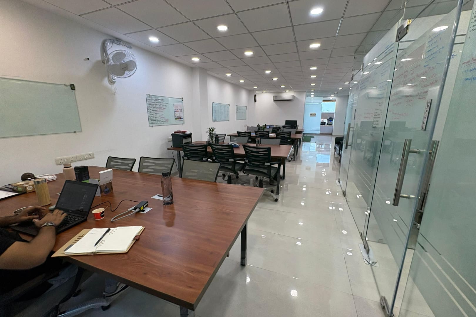 Get Set Office interior