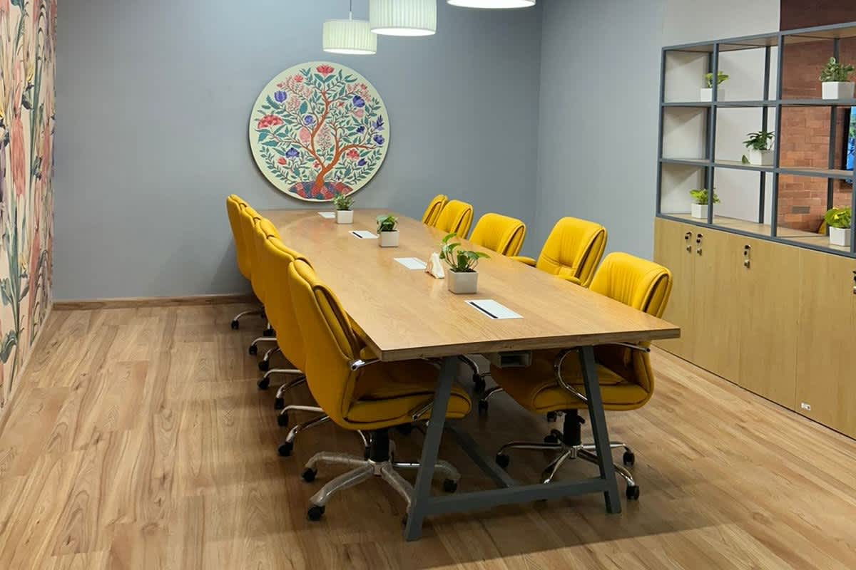 Innov8 - flexi-desk