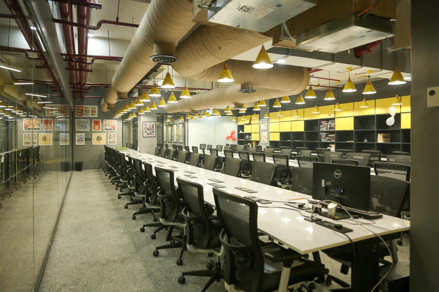 Innov8 Saket Salcon Rasvilas space