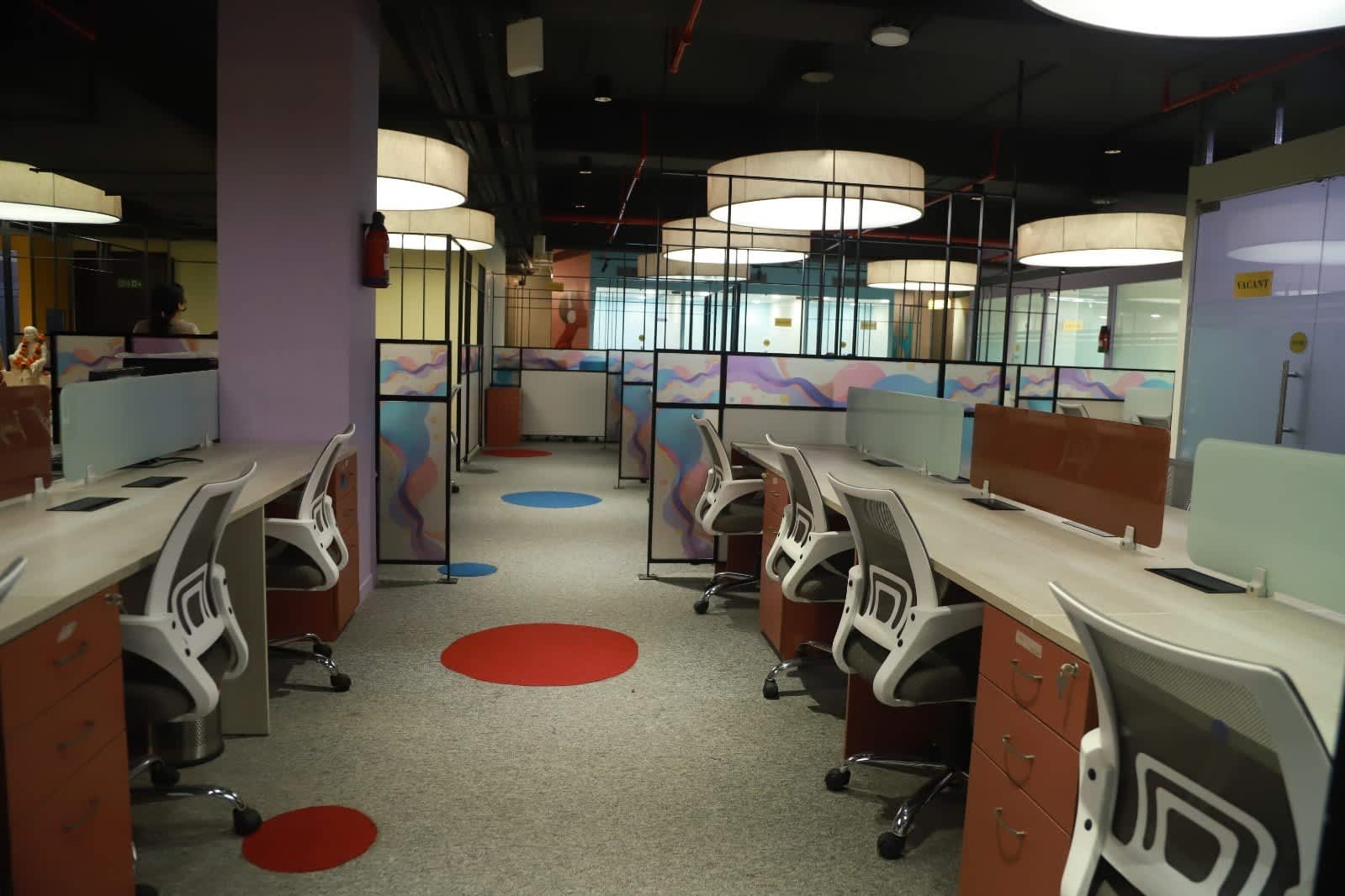 Desk – nukleus workspace