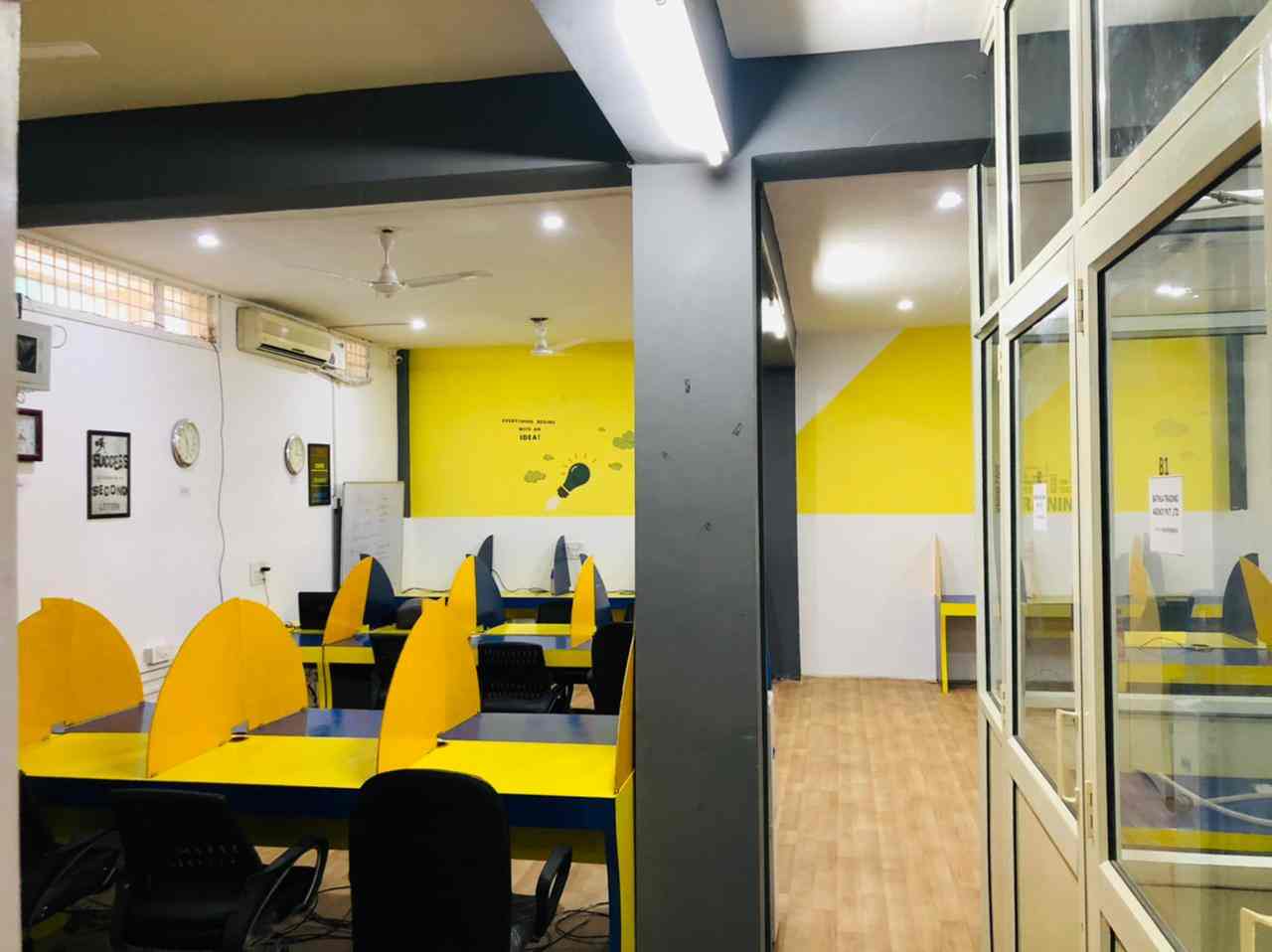 Plot No. B-1/A-28 - Plot No. B1/A28 Mohan Cooperative Industrial Estate workspace