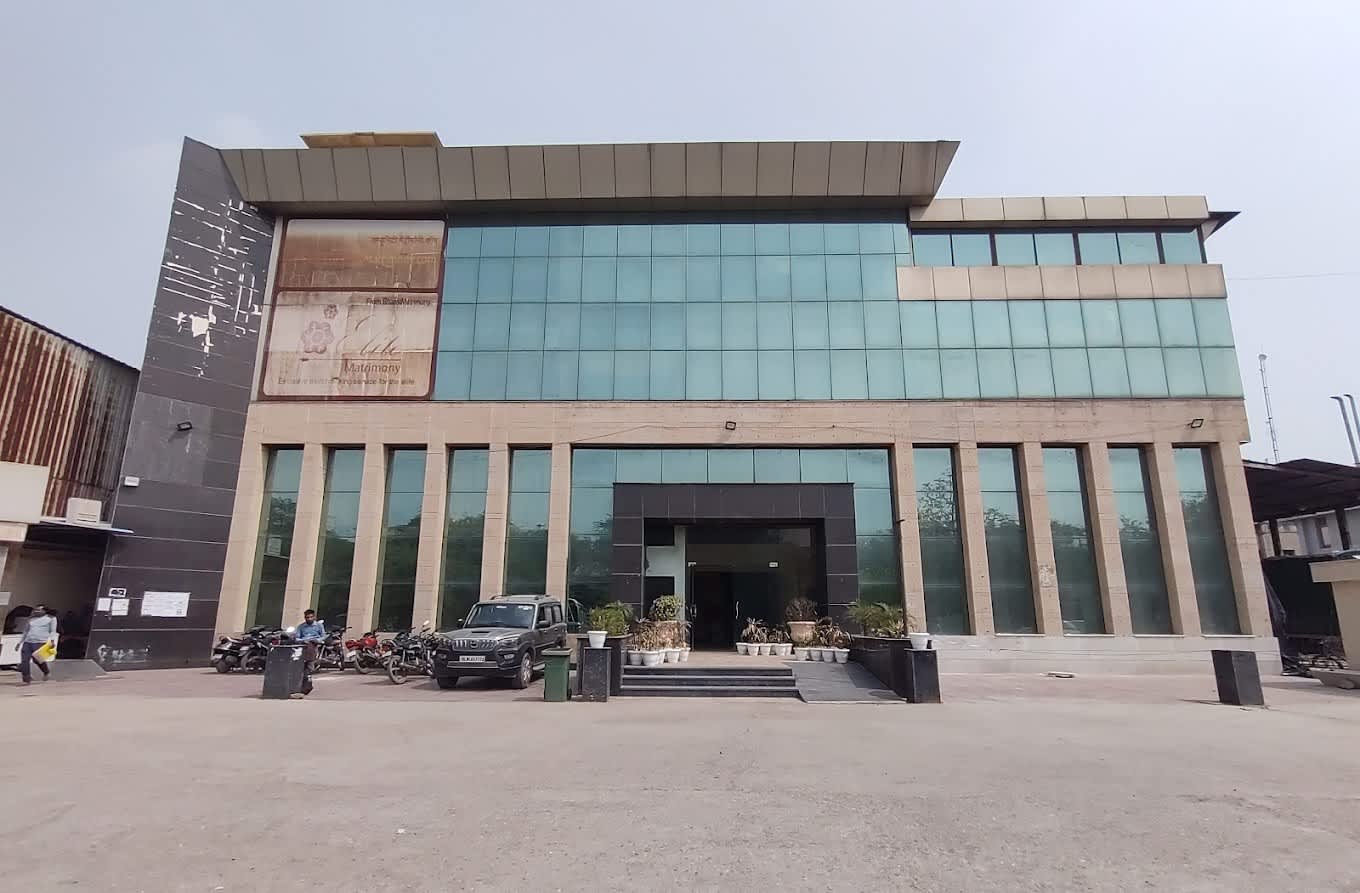 Plot No. B-1/G-2 - Plot No. B1/G2 Mohan Cooperative Industrial Estate private space in Mohan Cooperative Industrial Estate, Delhi