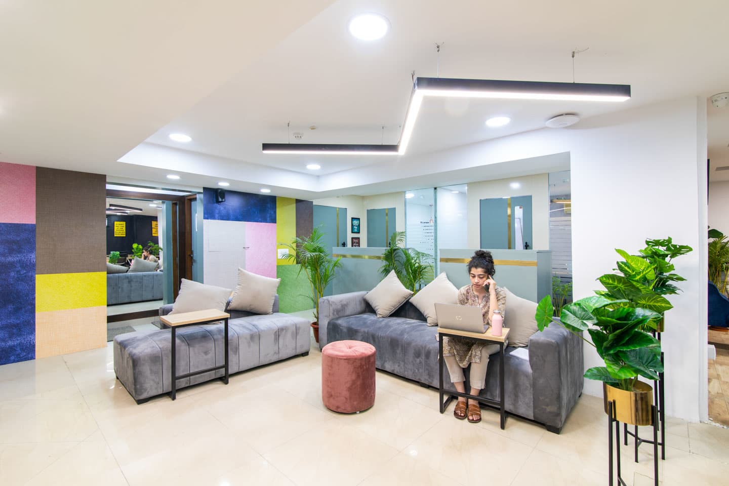 Rworkspaces Devika Towers workspace