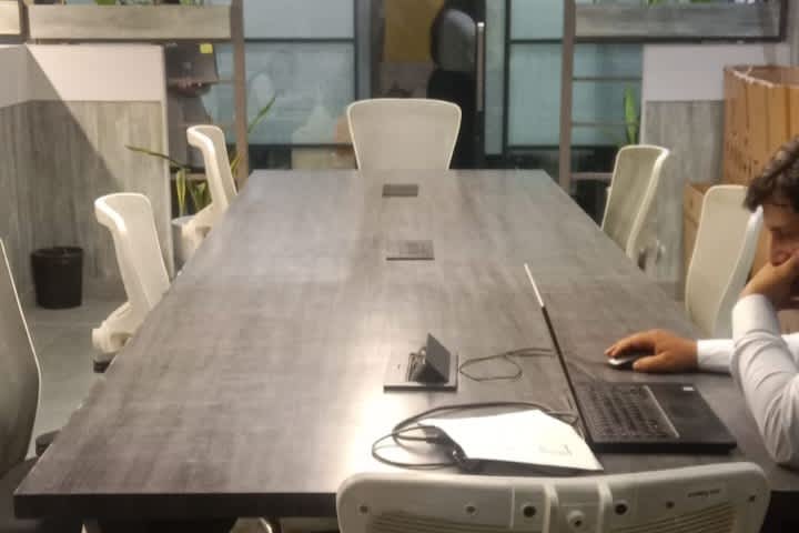 Desk – Spacetime workspace