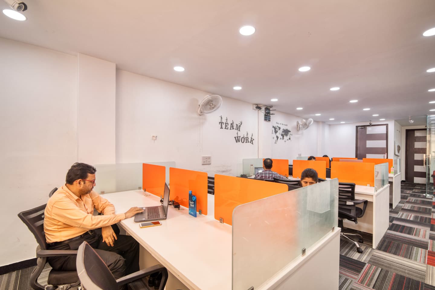 Team Station Cowork Space workspace