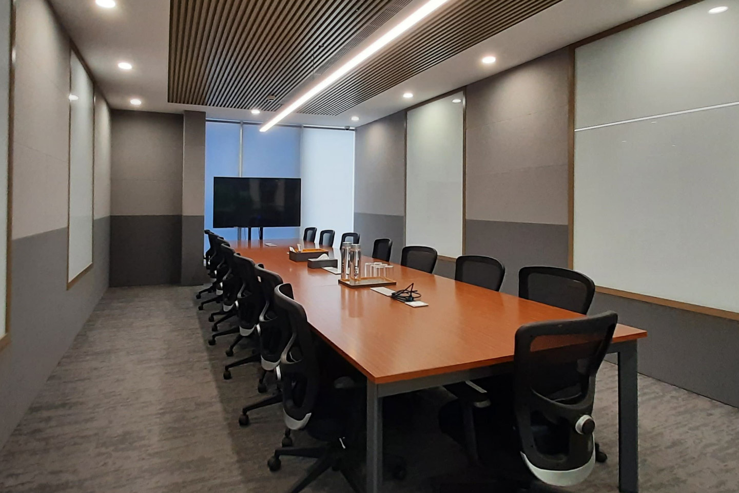 The Circle.Work meeting rooms in Jasola, Delhi
