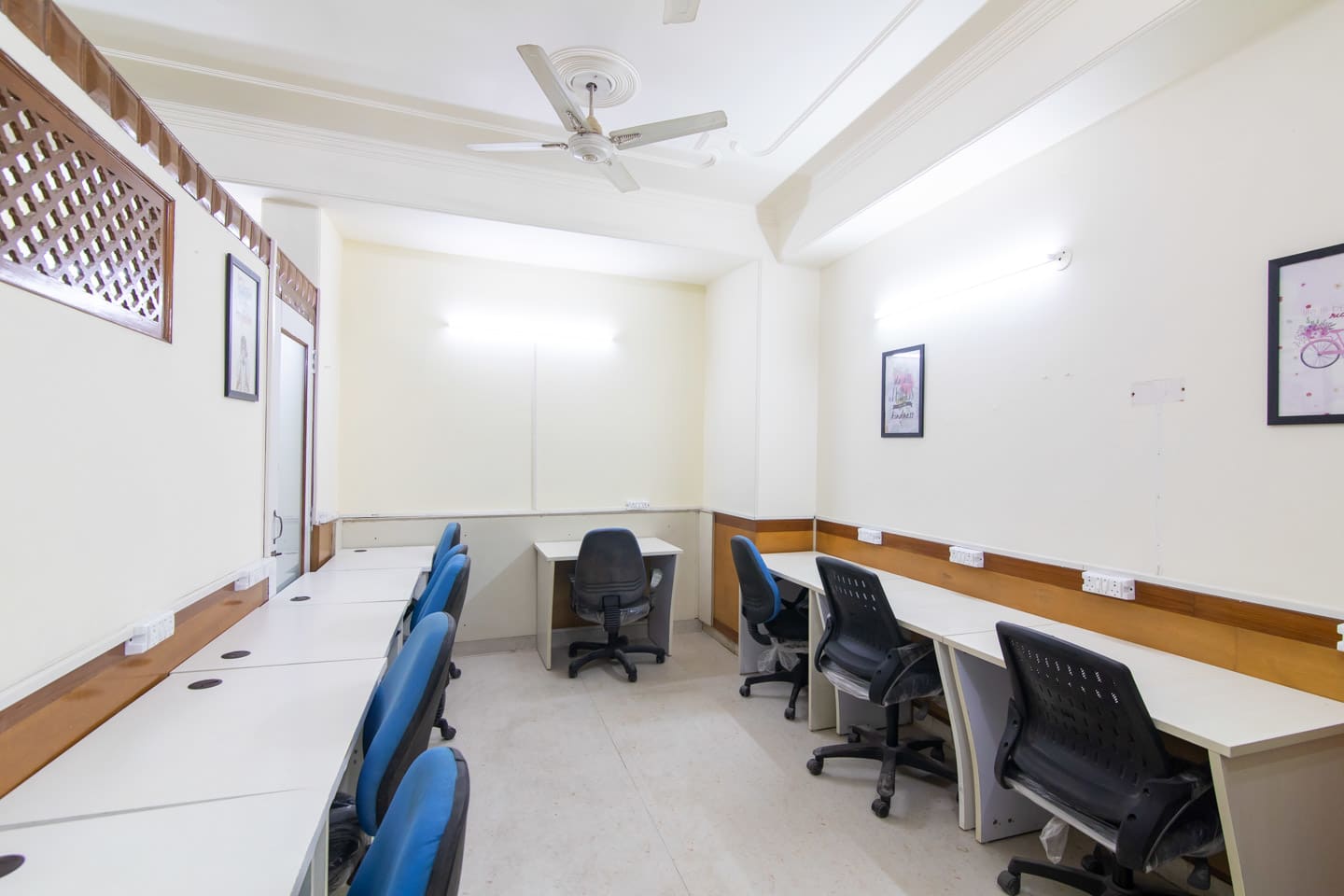 Coworking space in Nirman Vihar, Delhi