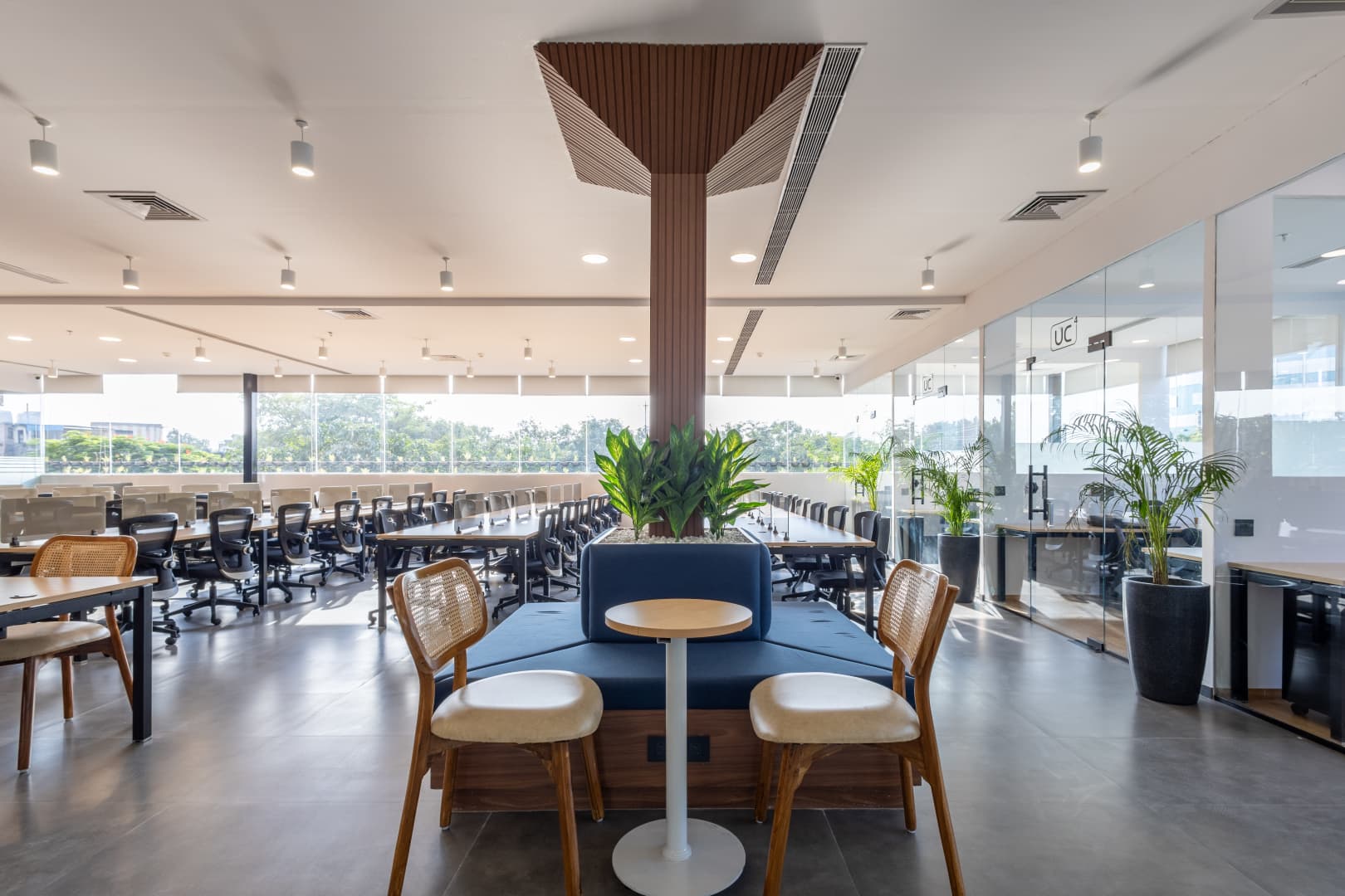 Desk – Urban Cabin Cowork space
