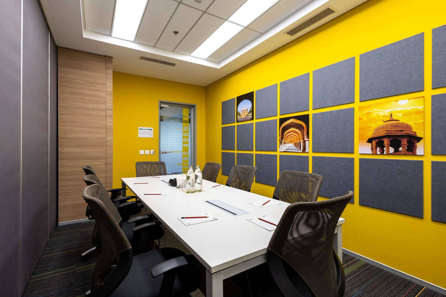 Desk – Vatika Business Centre workspace