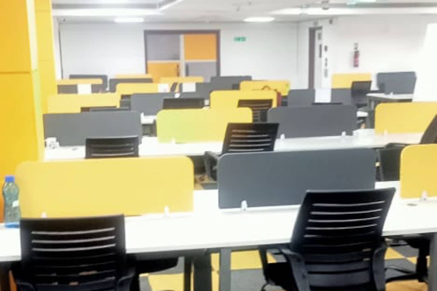 Coworking space in Jhandewalan, Delhi