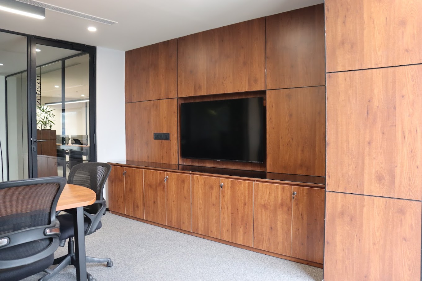 Work@100feet workspace