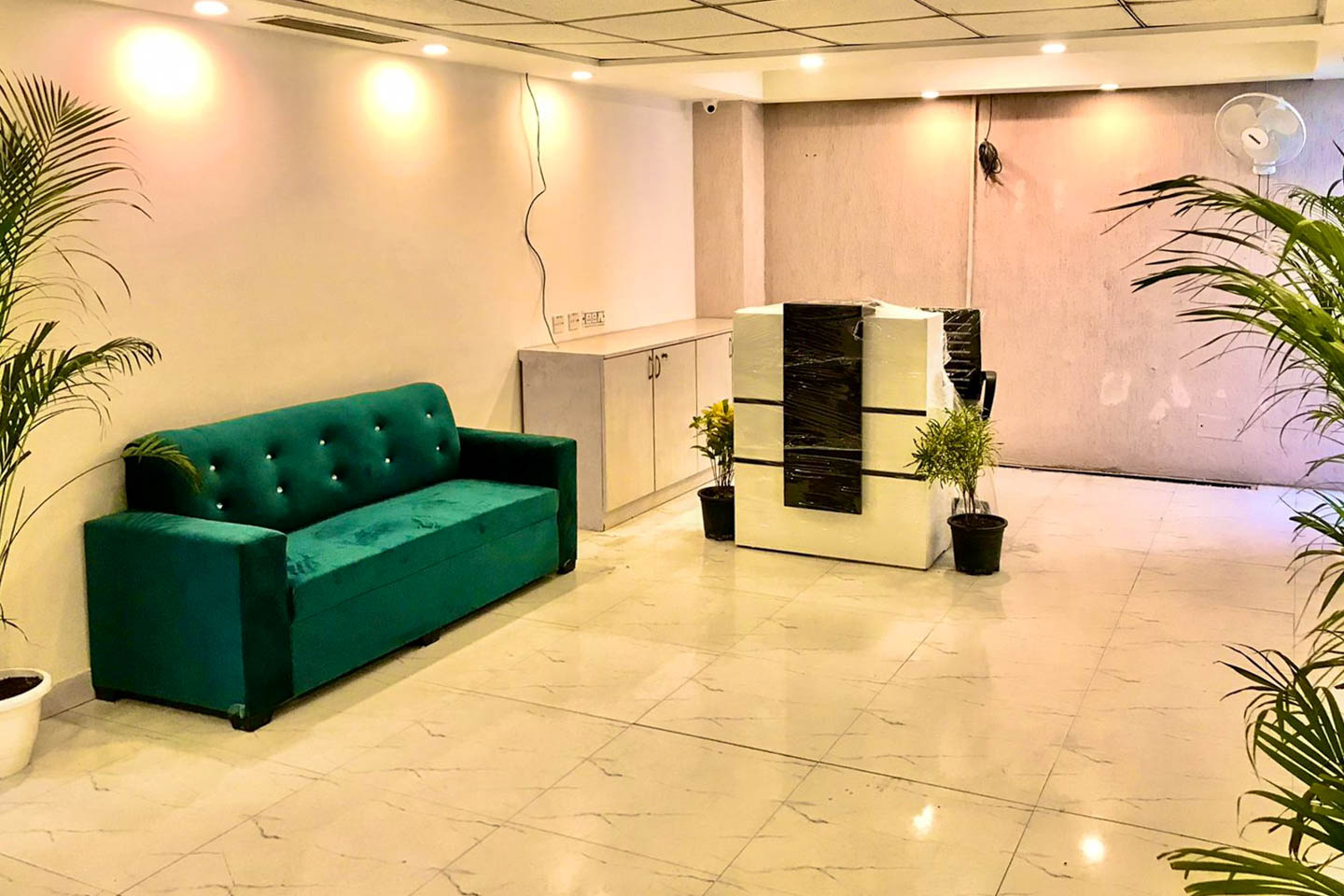 Zing space coworking space in Ghitorni, Delhi