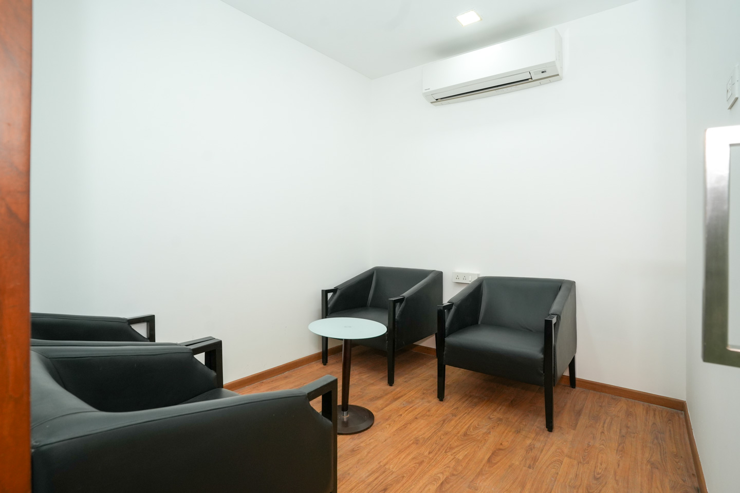 Private Cabins - 2 seater