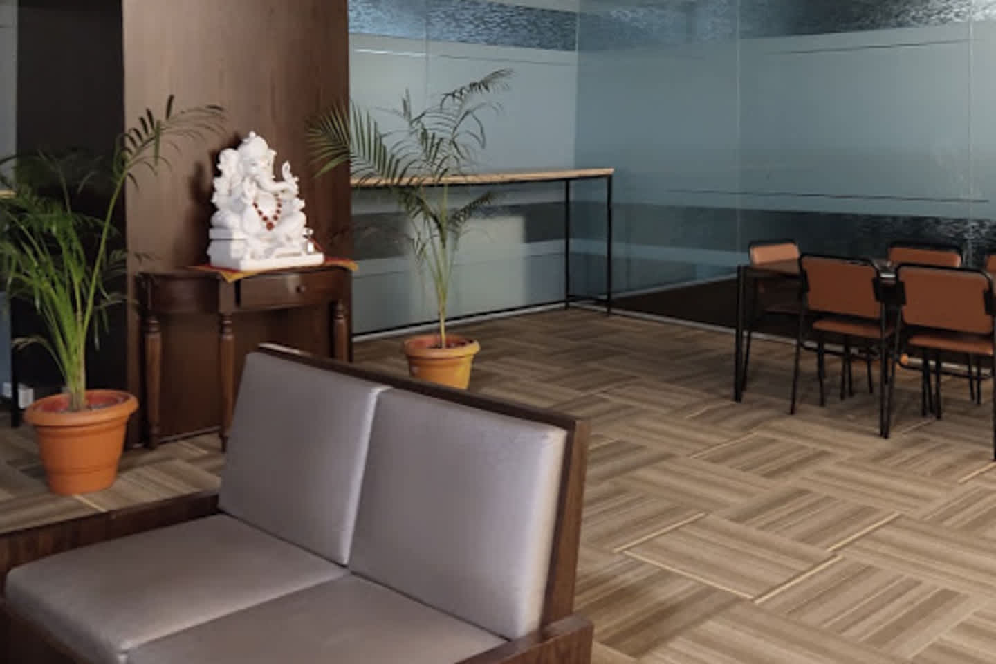 603 The Coworking Space Marathon Innova Corporate Centre workspace