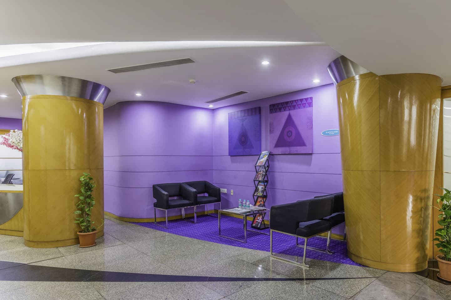 Apeejay Business Center Apeejay House workspace