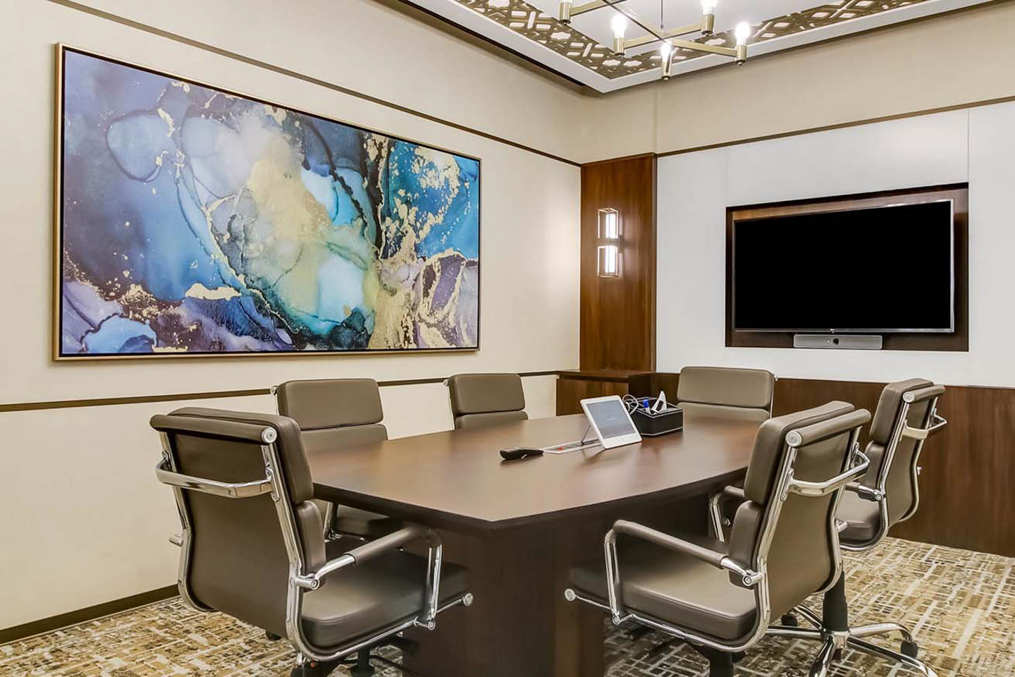 6 Seater Meeting Room interior