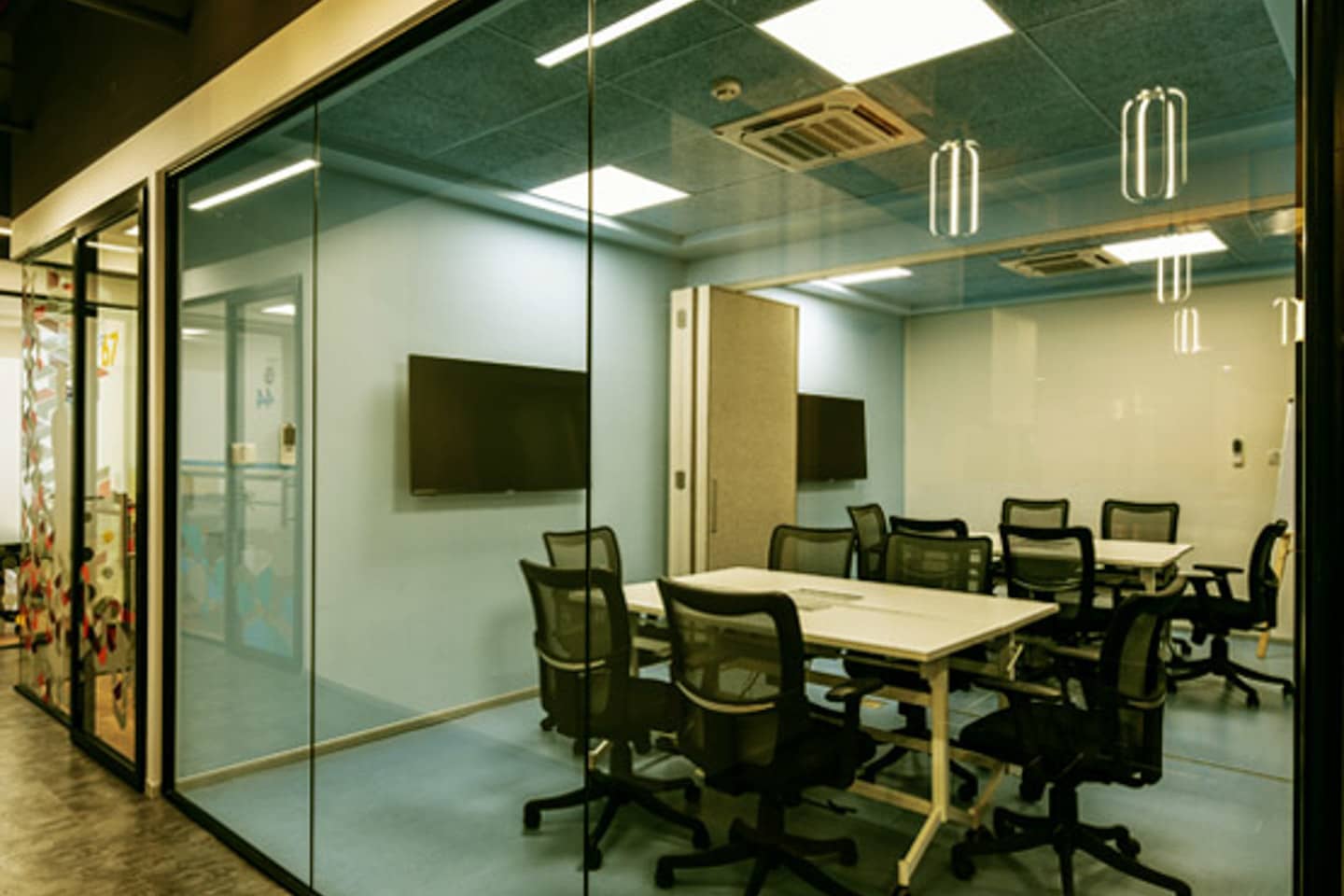 awfis Raghuleela space