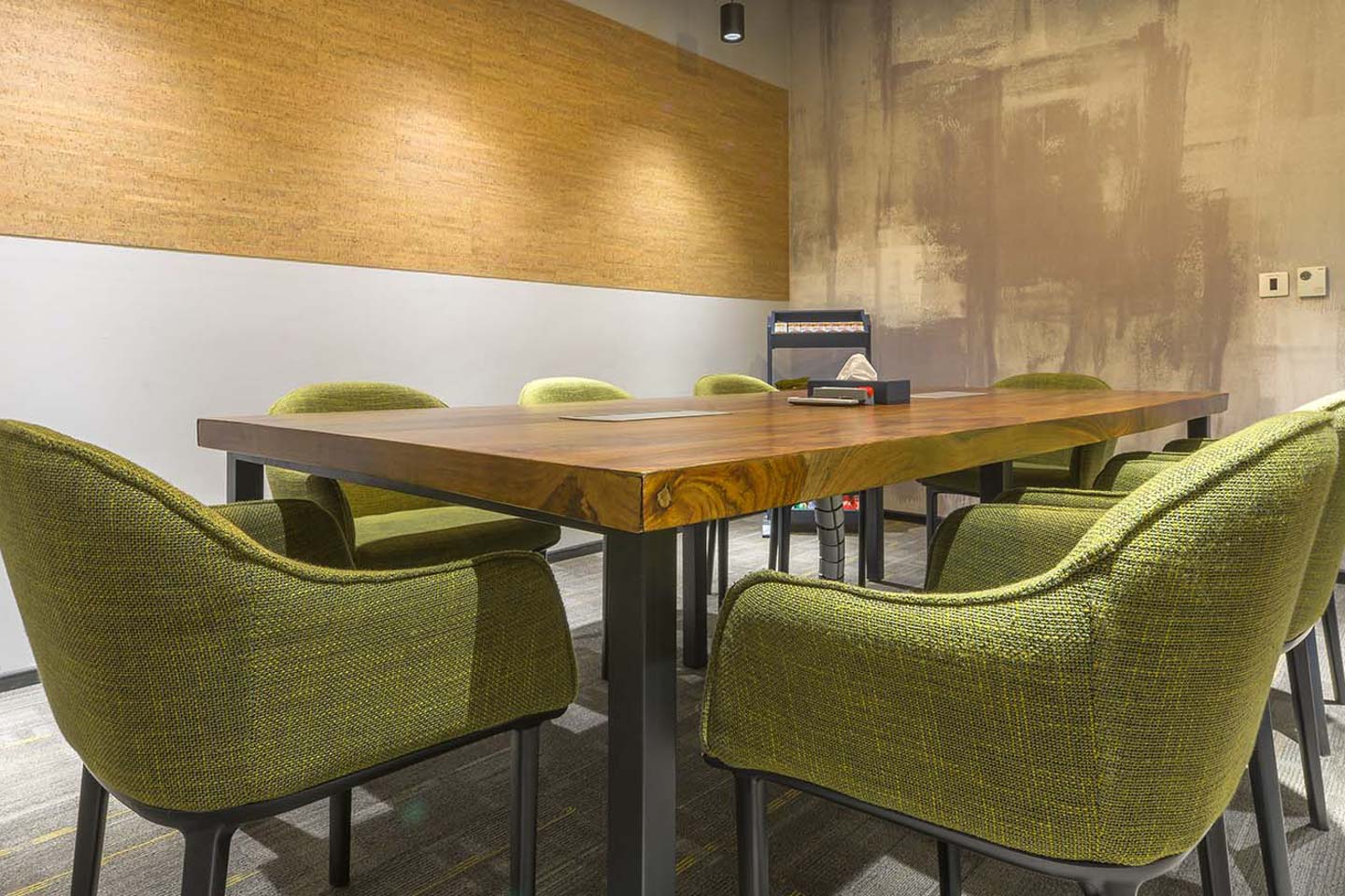 awfis meeting rooms in Thane West, Mumbai
