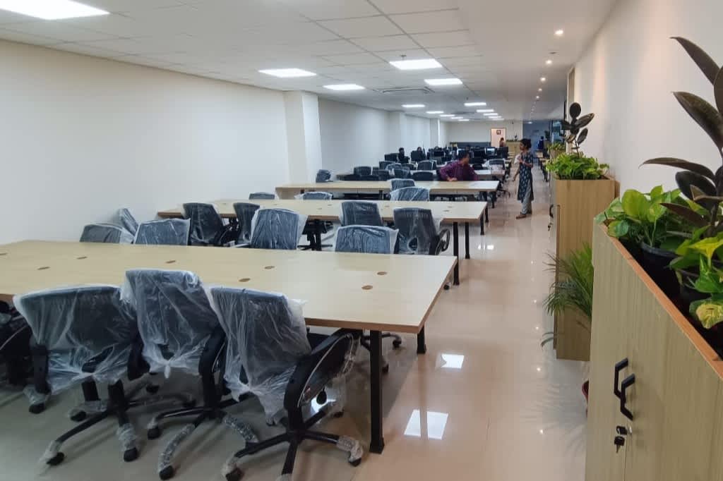 Coworking space in Vashi, Mumbai