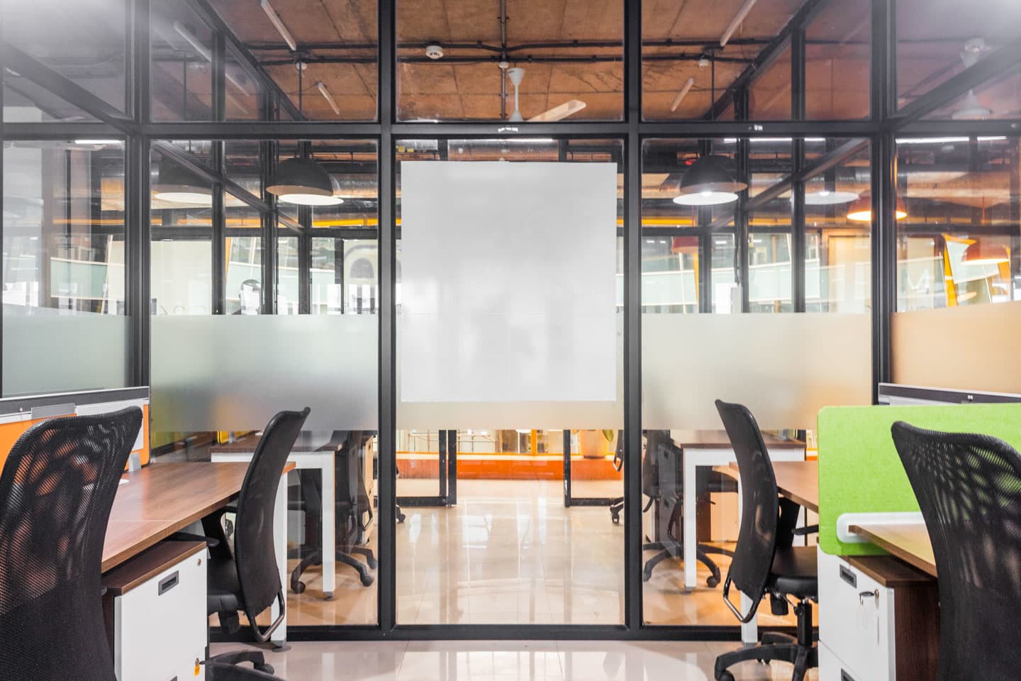 Community Coworks Ackruti Trade Centre workspace