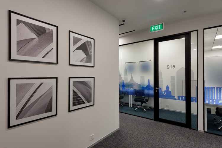 DBS Business Center space