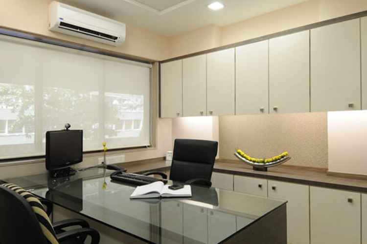 DBS Business Center interior