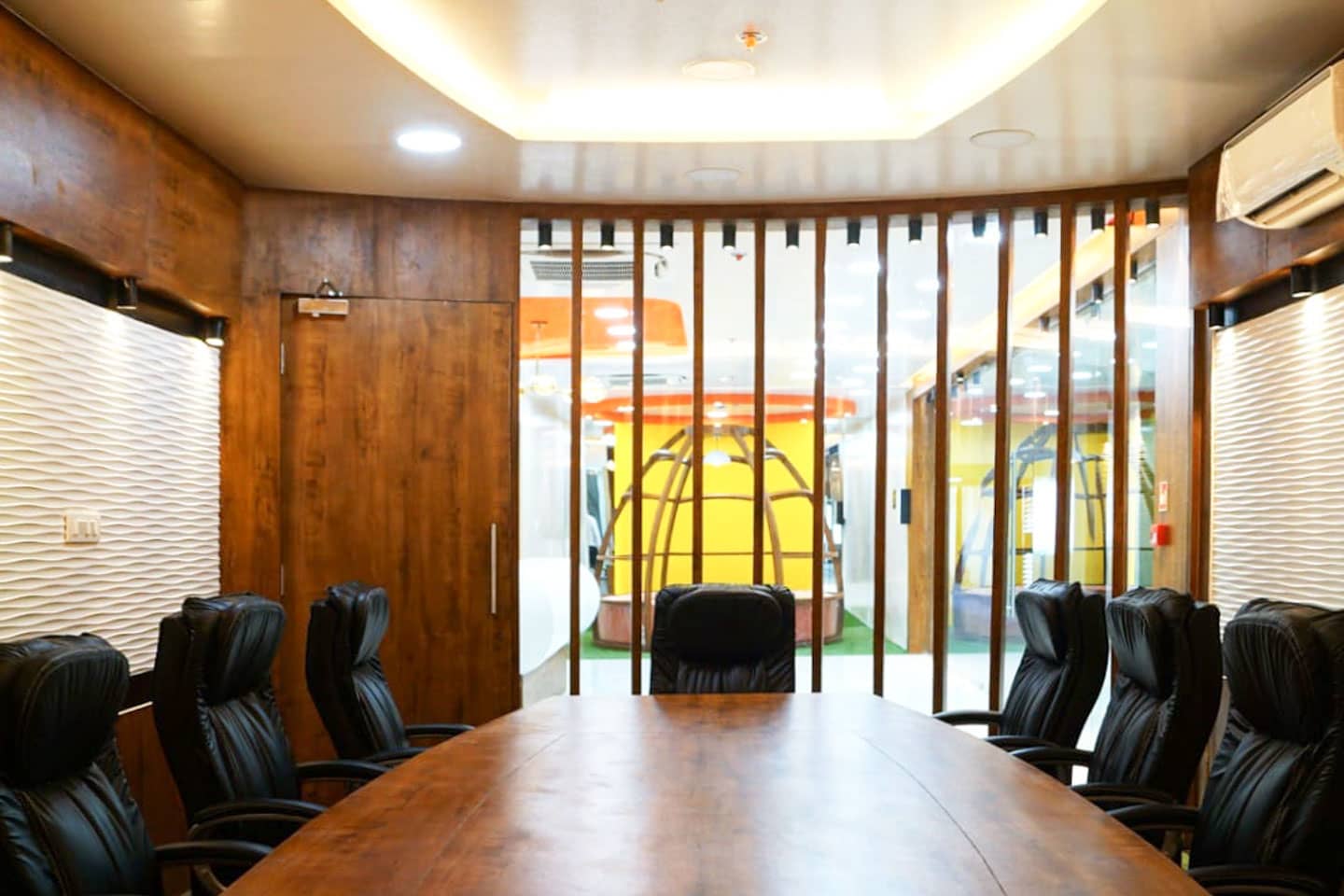 EFC Parinee Crescenzo workspace