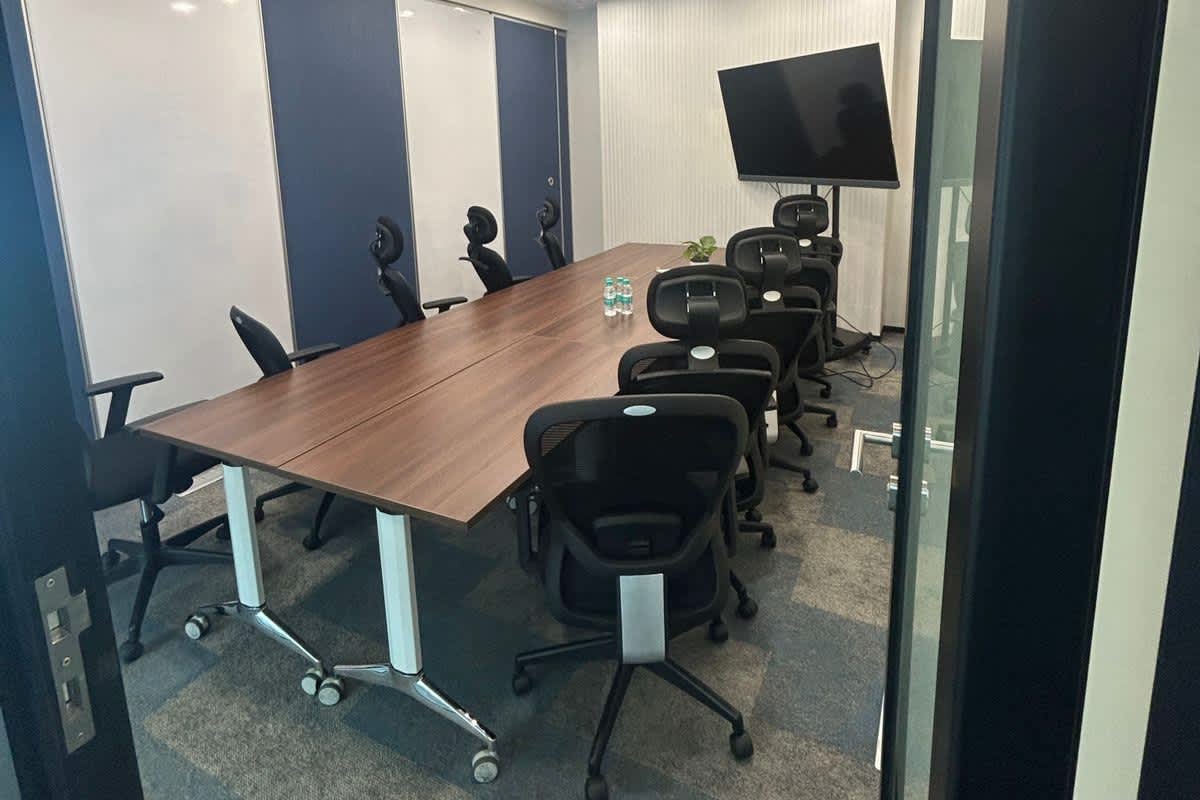 EsziWorkN meeting rooms in Bandra East, Mumbai