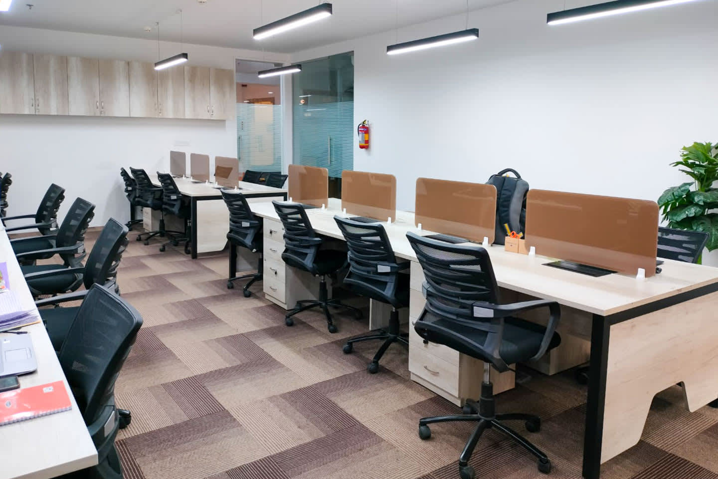 Desk – executive spaces space