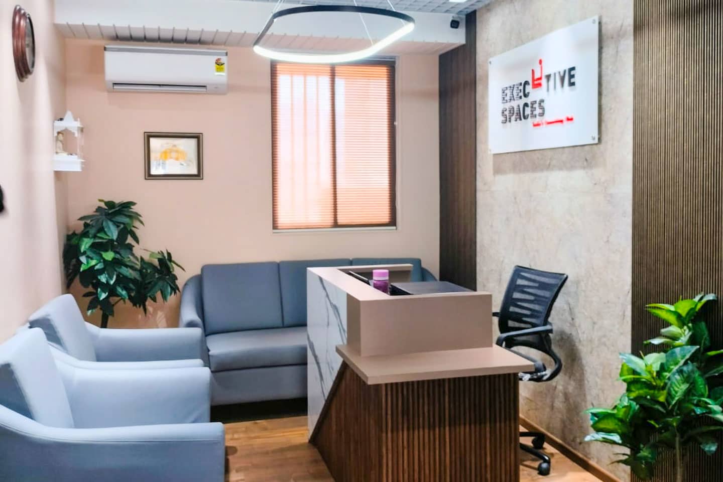 Executive Spaces in Malad East, Mumbai
