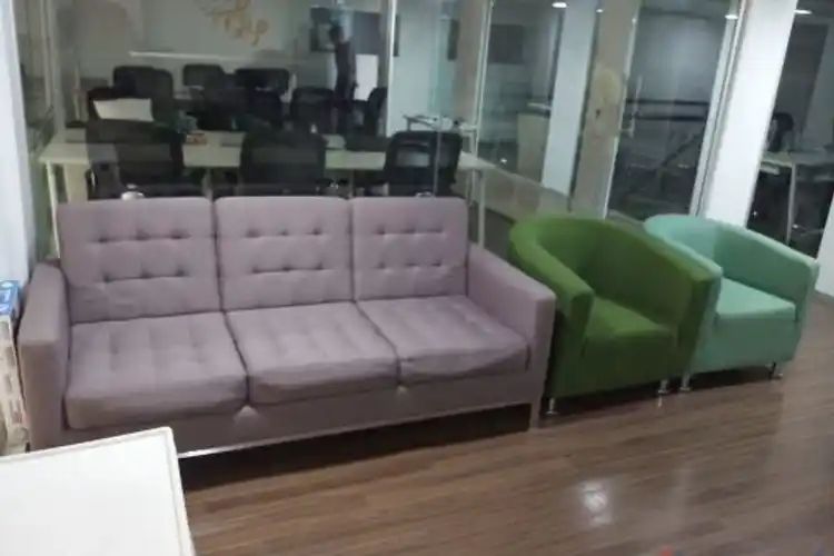 Garage Coworking interior