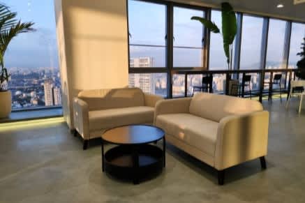 Hive 8 Kohinoor Square workspace