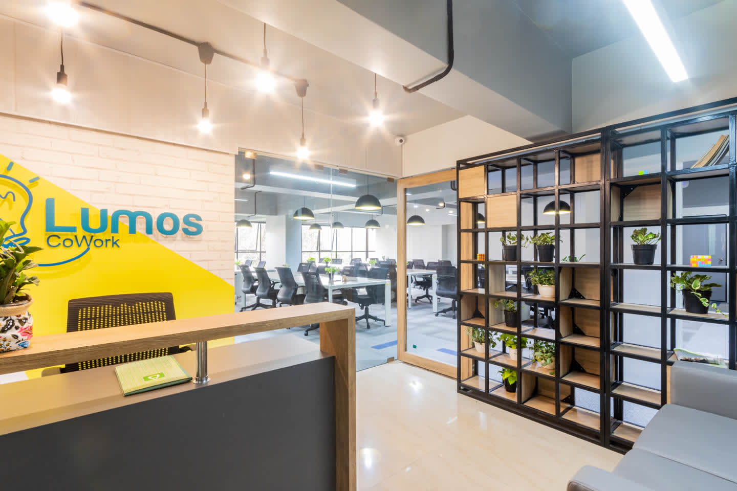 Lumos Cowork virtual office in Andheri East, Mumbai