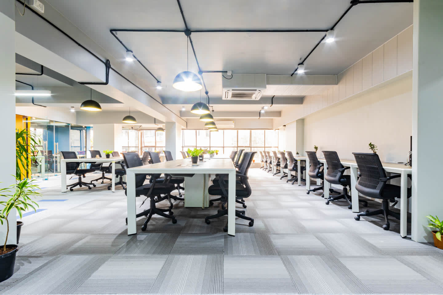 Lumos Cowork virtual office in Andheri East, Mumbai
