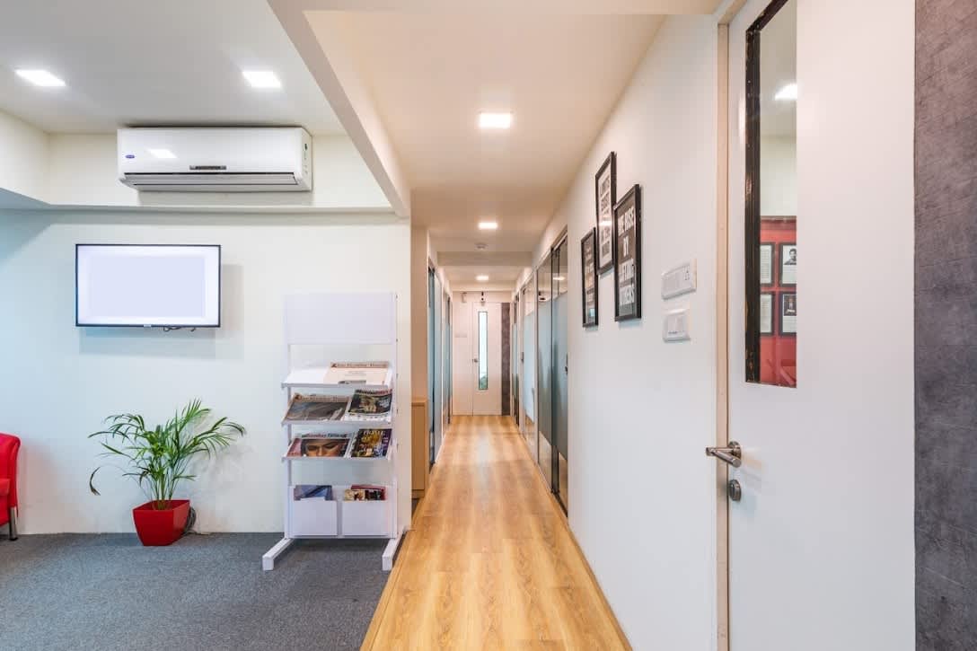 Mumbai Coworks workspace