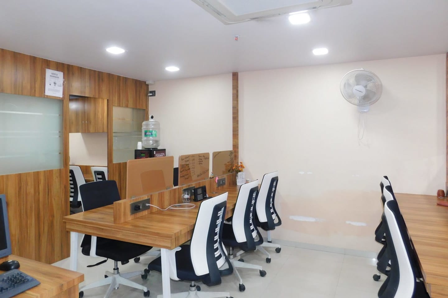 My Desk Techno IT Park interior
