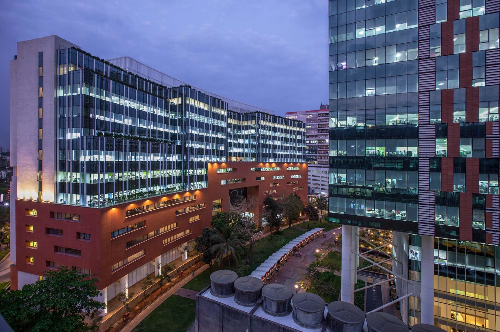 Nirlon Knowledge Park interior