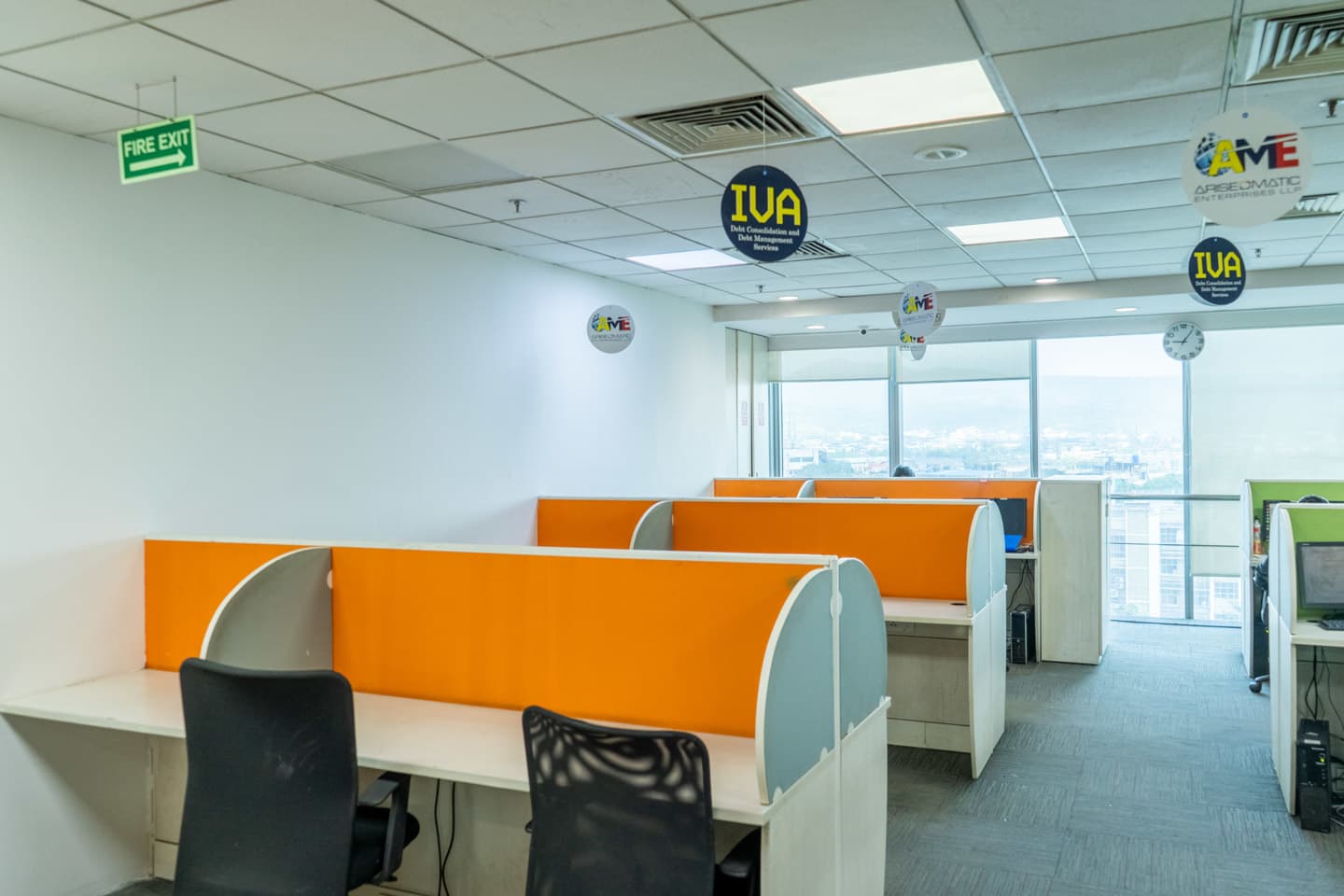 Officebing Rupa Solitaire interior
