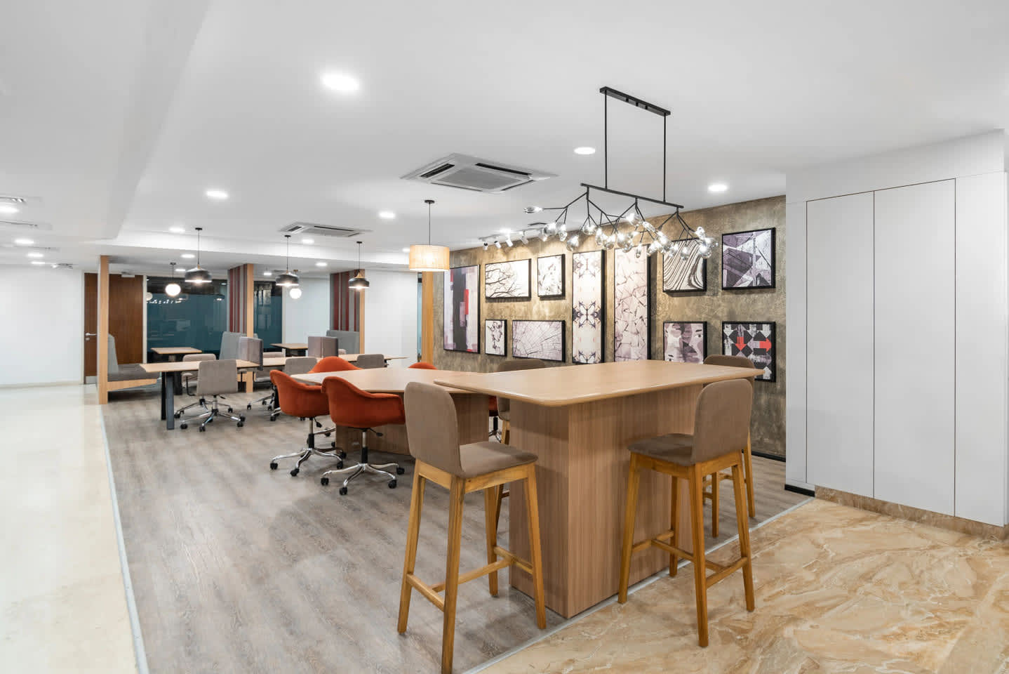 Regus Platina 11F BKC space